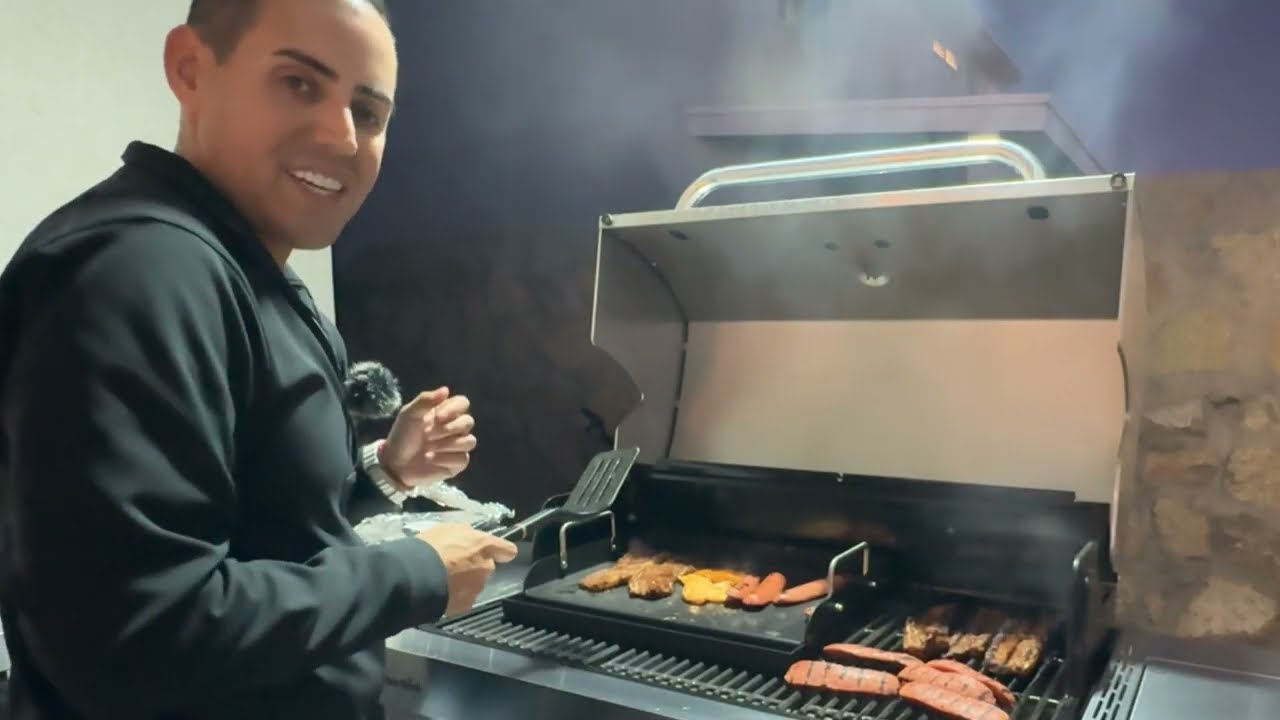 Barbqtime Universal Griddle w/Removable Handles for grill or stove