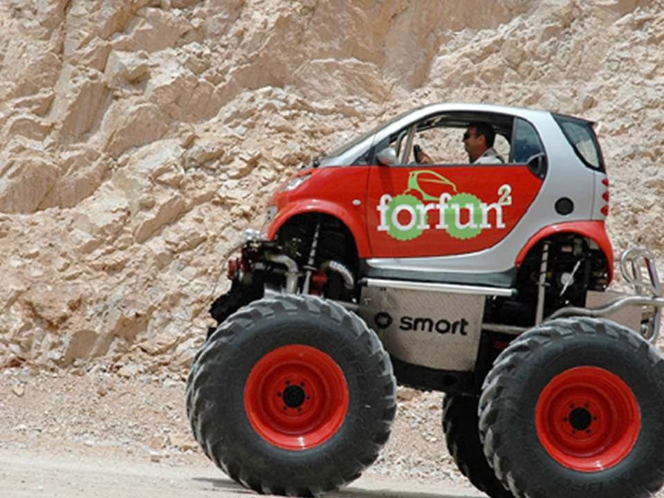 Bigfoot машина видео