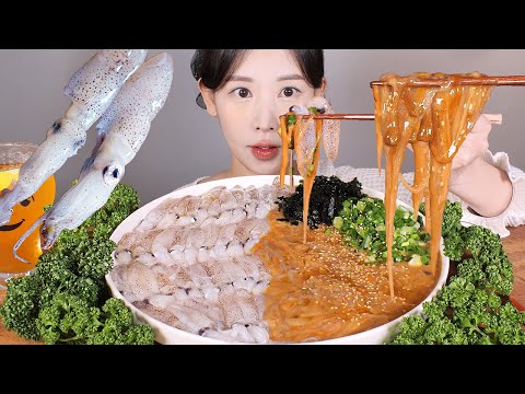 해삼내장에 빠진 꼴뚜기왕자님들😏 꼴뚜기(호래기) 해삼내장 먹방 Sea cucumber intestines &amp;amp; Raw Baby <strong>squid</strong> [eating <strong>show</strong>] mukbang