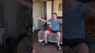 Что за красотка в красных сапогах! Иришка Чики Пики примерила обновку