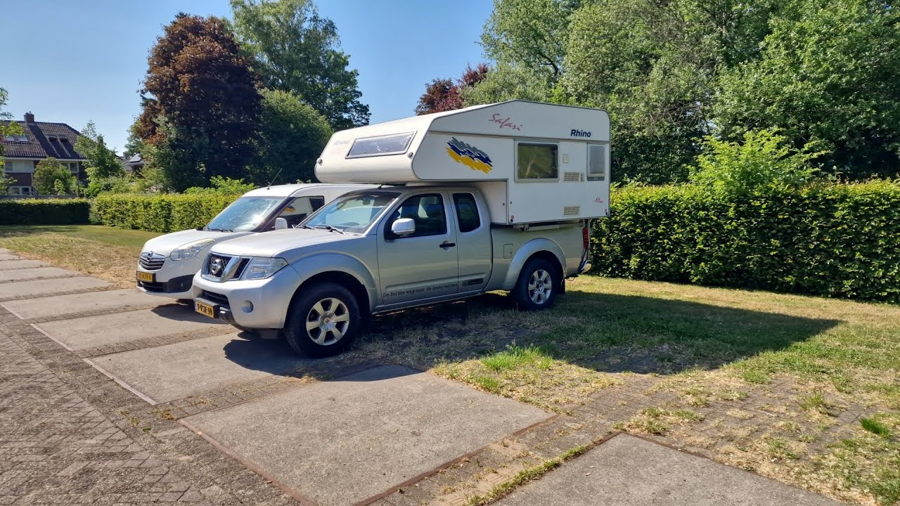 Mei/Juni 2025 Vlog 1 Naar ons huisje in Zweden met onze nieuwe vakantiebuffel en met een missie...