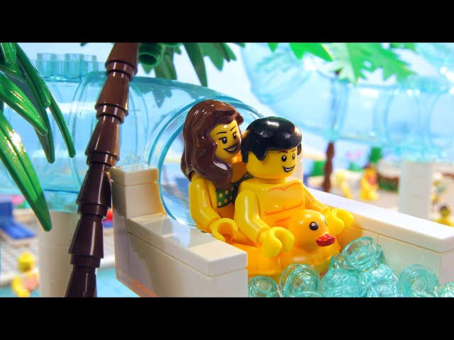 Lego Swimming Pool class=