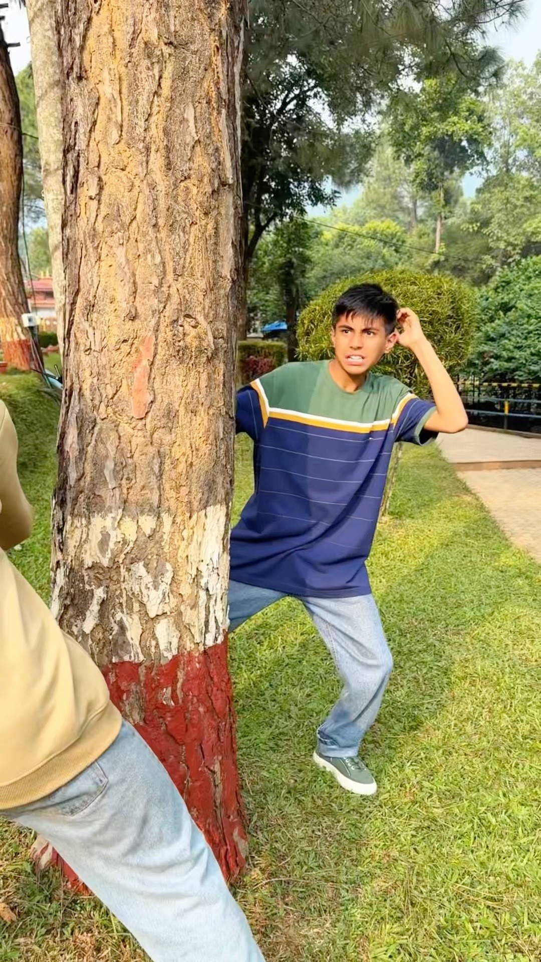 Kya Cameraman Banega Tu ?? #shorts #viral #funny #comedy #aayushabhay