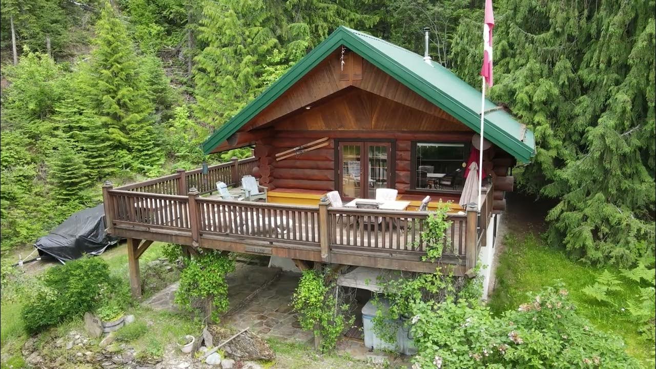 13579 Mountain Shores Rd Boswell, BC. Sarah Rilkoff Real Estate