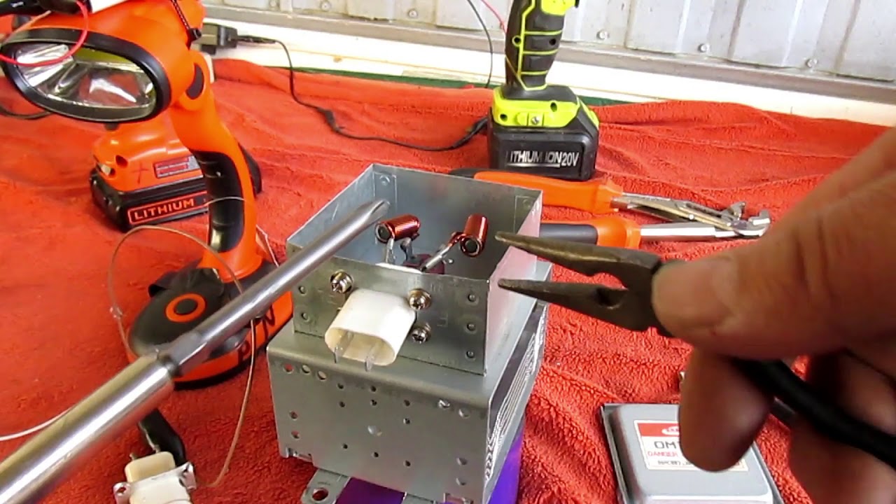 COMO REPARAR EL MAGNETRON DE UN MICROWAVE GENERAL ELECTRIC NO CALIENTA -  YouTube