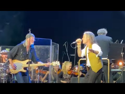 IRON MAIDEN's Bruce Dickinson performed w/ DEEP PURPLE's Roger Glover and Gyor symphony