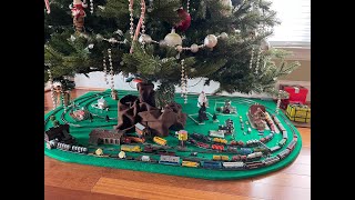 N Scale Trains Under the Christmas Tree by Rick's Tid-Bits 362 views 1 year ago 1 minute, 32 seconds