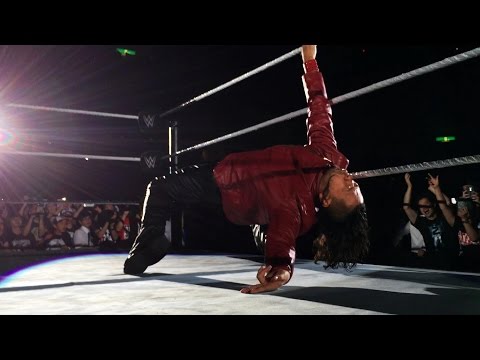 Wild reaction for Shinsuke Nakamura's return home