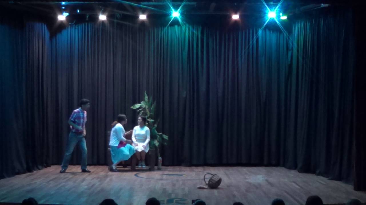 El beso que embaraza - YouTube