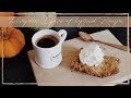 EASY VEGAN PUMPKIN SPICE FLAPJACK RECIPE | Freya Farrington