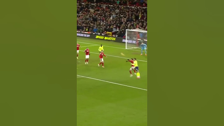 OLA AINA SAVES FOREST 🤯 #PremierLeague