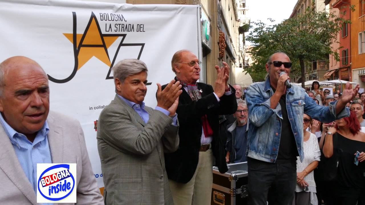Bologna La strada del Jazz - Renzo Arbore e Luca Carboni - 4k