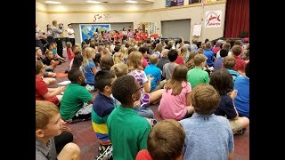 Sand Creek Intermediate Hosts Students From Hangzhou, China.