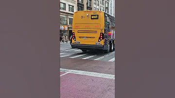 Prevost 1417 On The BxM7 Passing By 5th Avenue 35th Street 