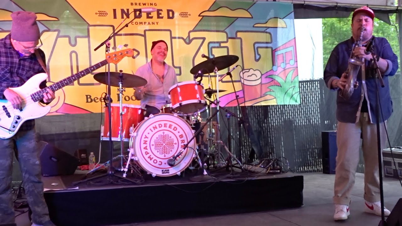 HAPPY APPLE Full Concert Live at Indeed Brewing Whirlygig Minneapolis, Minnesota 22MAY2022 Fan Film