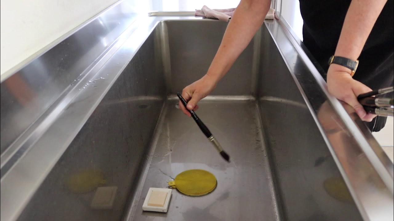 How to clean artist brushes With Elke Memmler YouTube