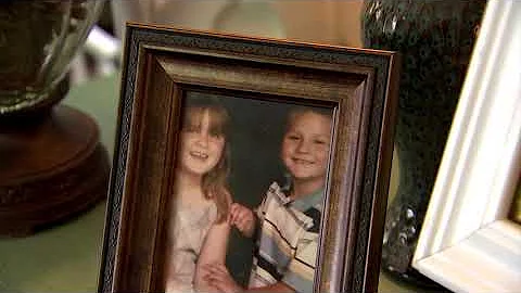 Mother makes plea for information in case of missi...