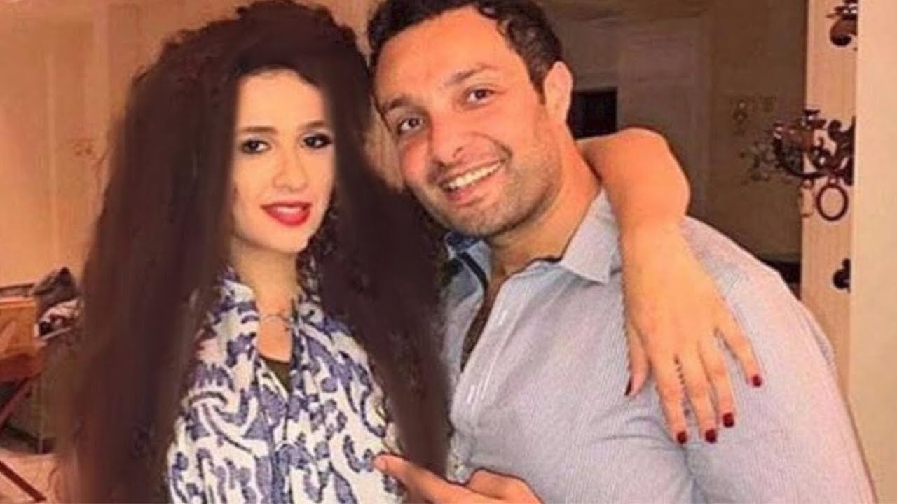 ياسمين عبدالعزيز وشقيقها