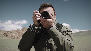 Mobility and Reliability | OM-D E-M1 Mark II | Olympus