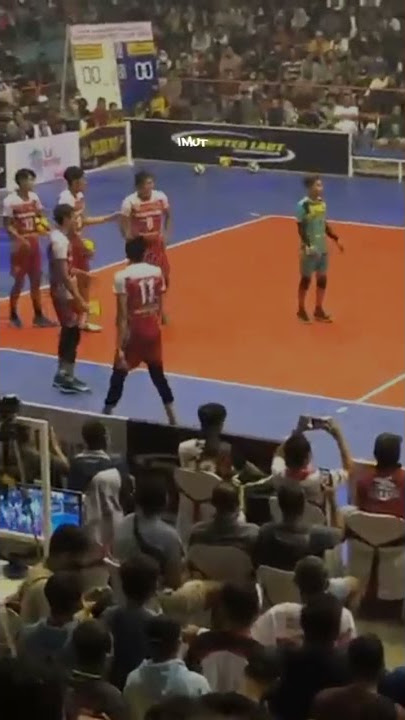 warming up Rendi Tamamilang dan Rivan Nurmulki