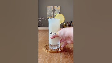 italian lemon fizz cocktail