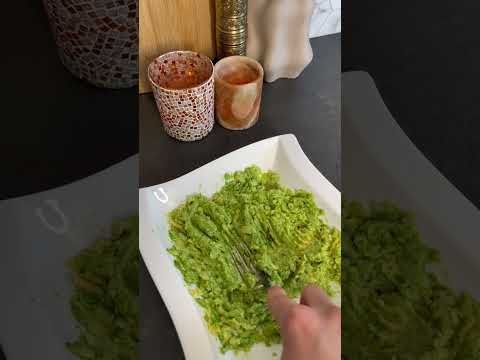  طريقة عمل جواكامولي سهلة التحضير