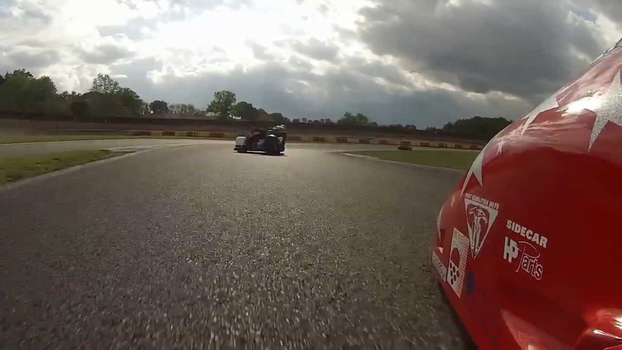 FSBK 2013 Nogaro side-car course1
