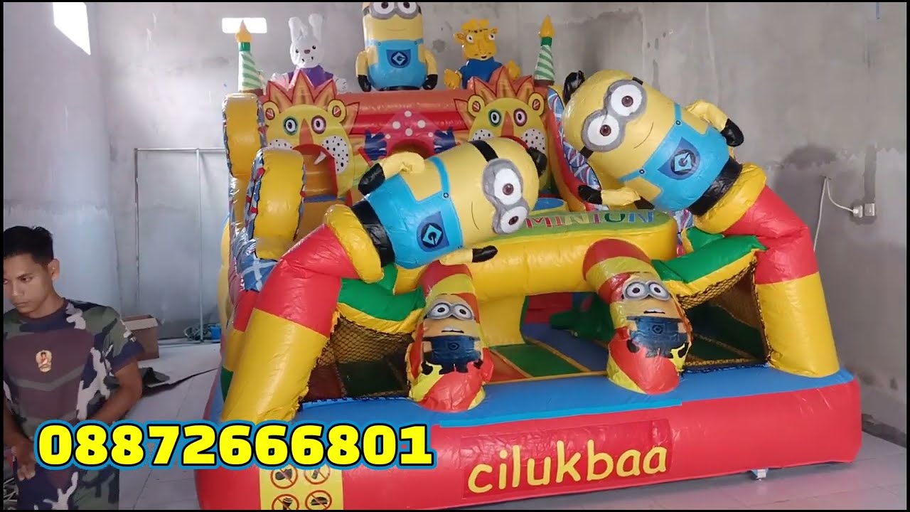 proses peniupan istana balon ukuran 4x6m | rumah Balon minion | Playground indoor