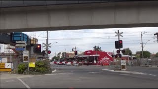 Download Lagu Poath Rd Level Crossing, Hughesdale/Murrumbeena (Before \u0026 After Upgrade) MP3 Download Lagu Poath Rd Level Crossing, Hughesdale/Murrumbeena (Before \u0026 After Upgrade) MP3