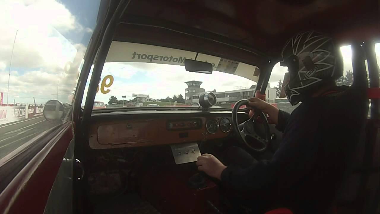 Triumph Vitesse Around Ruapuna Raceway Chch NZ 2014