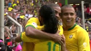 Ronaldo & Ronaldinho Showing their Class in 2006