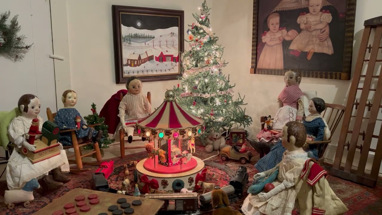 Evening With Friends And Family During This Holiday Season