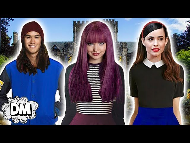 Descendants Back To School LOOKBOOK! Mal, Evie, Carlos, Jay! | Dream Mining class=