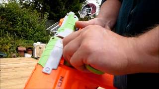 Nerf Wars : How To Fit Seven Discs Into The Nerf Vortex Vigilon Blaster. (No Mods Needed).