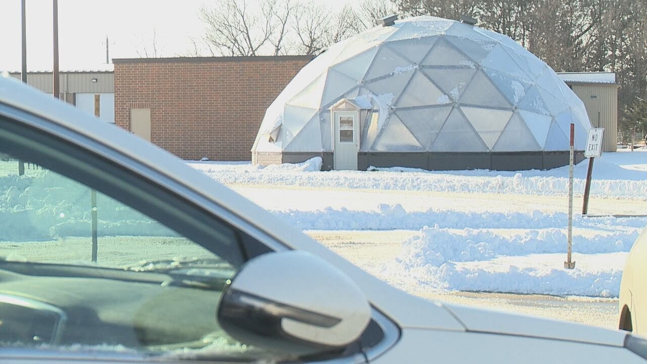 Wagner students grow healthy habits with geodesic dome