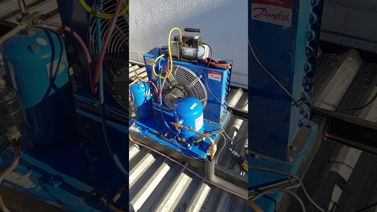 fazendo vacuo e finalizando instalação de unidade condensadora danfoss. 