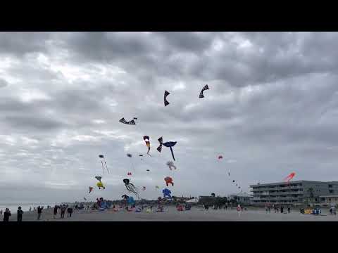 Cocoa Beach Kite Festival 21 January 2023 - YouTube