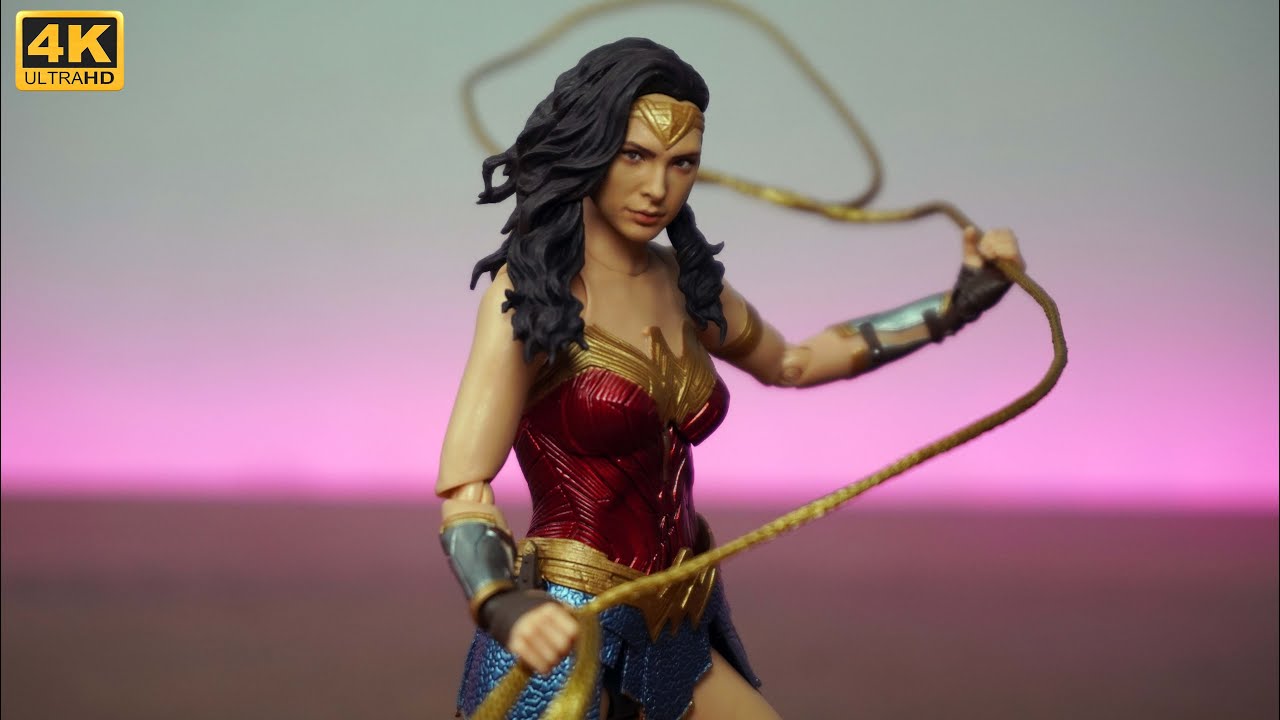 BANDAI WW84 Wonder Woman フィギュア Amazon.com: TAMASHII NATIONS - Wonder Woman 84 - Wonder Woman