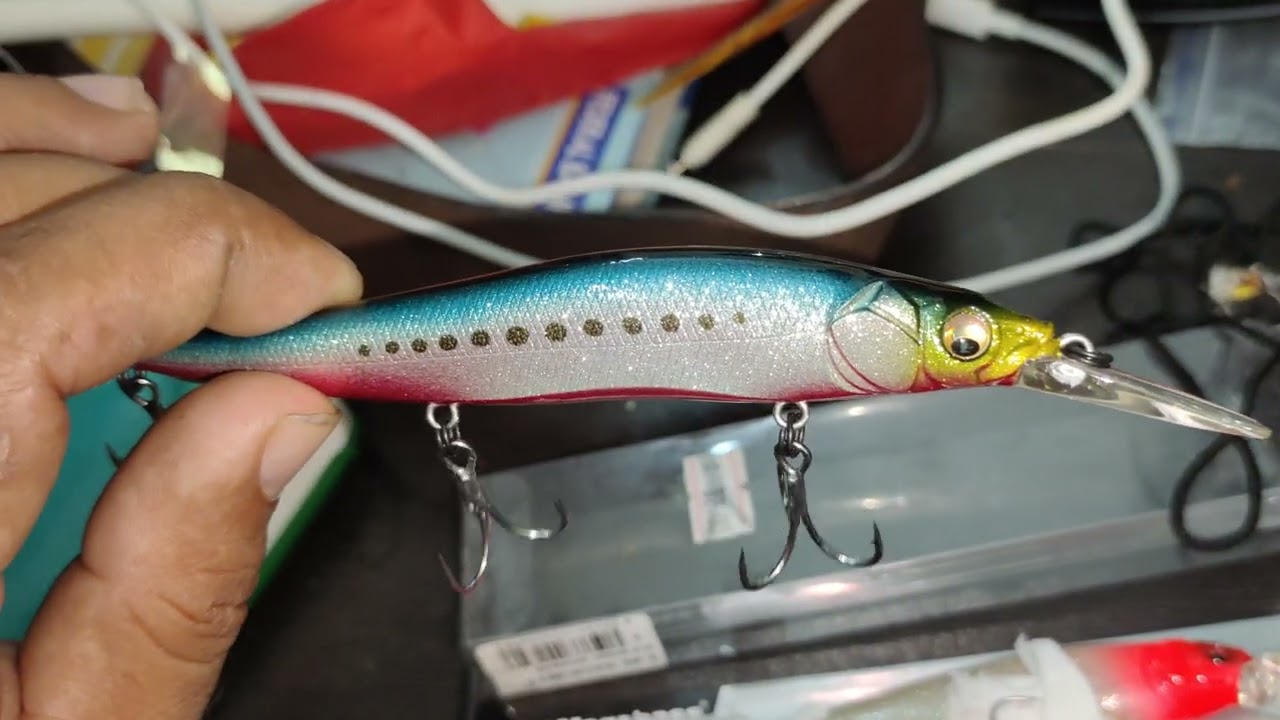 megabass vision 110+1 vs x80 magnum+1 short review..