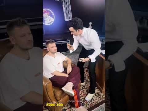 Sergen Deveci - Şanışere Makyaj Yapıyor  Daniska Show ( Emre Aydın Röportajı)