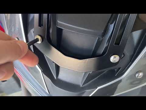 Installing Batzen Parts screen adjuster 2019 Honda Africa Twin CRF