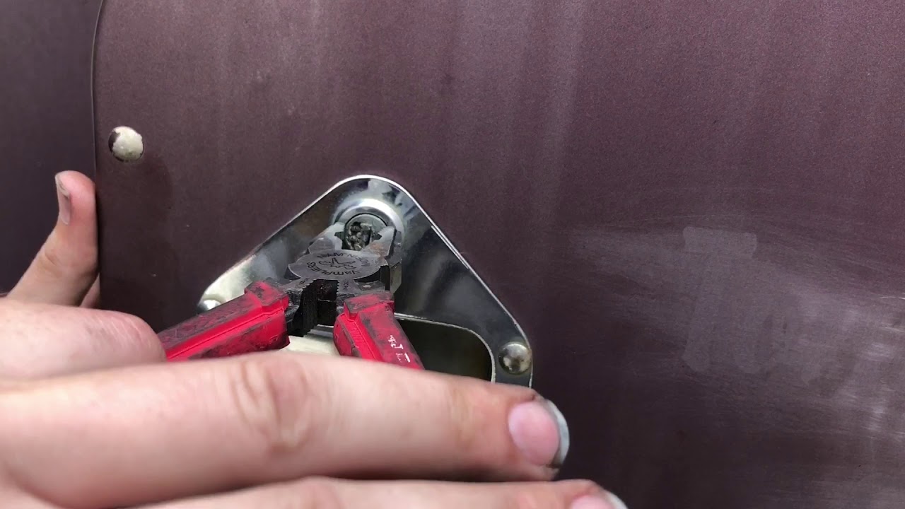 Changing Lock tumbler on the W900b YouTube