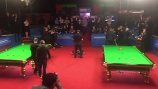 Steve Davis 'lap of honour'