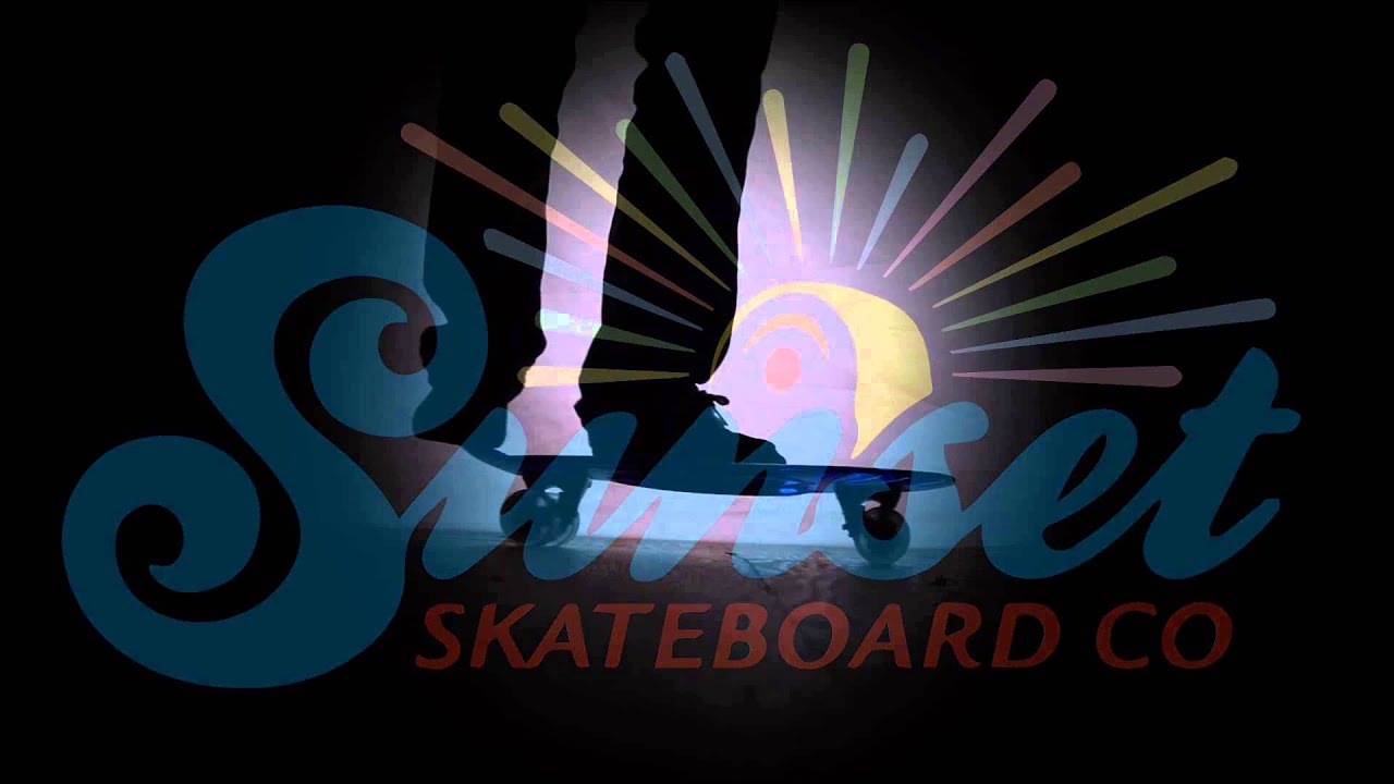 Sunset Skateboard Co. Cruiser with Flare LED Wheels