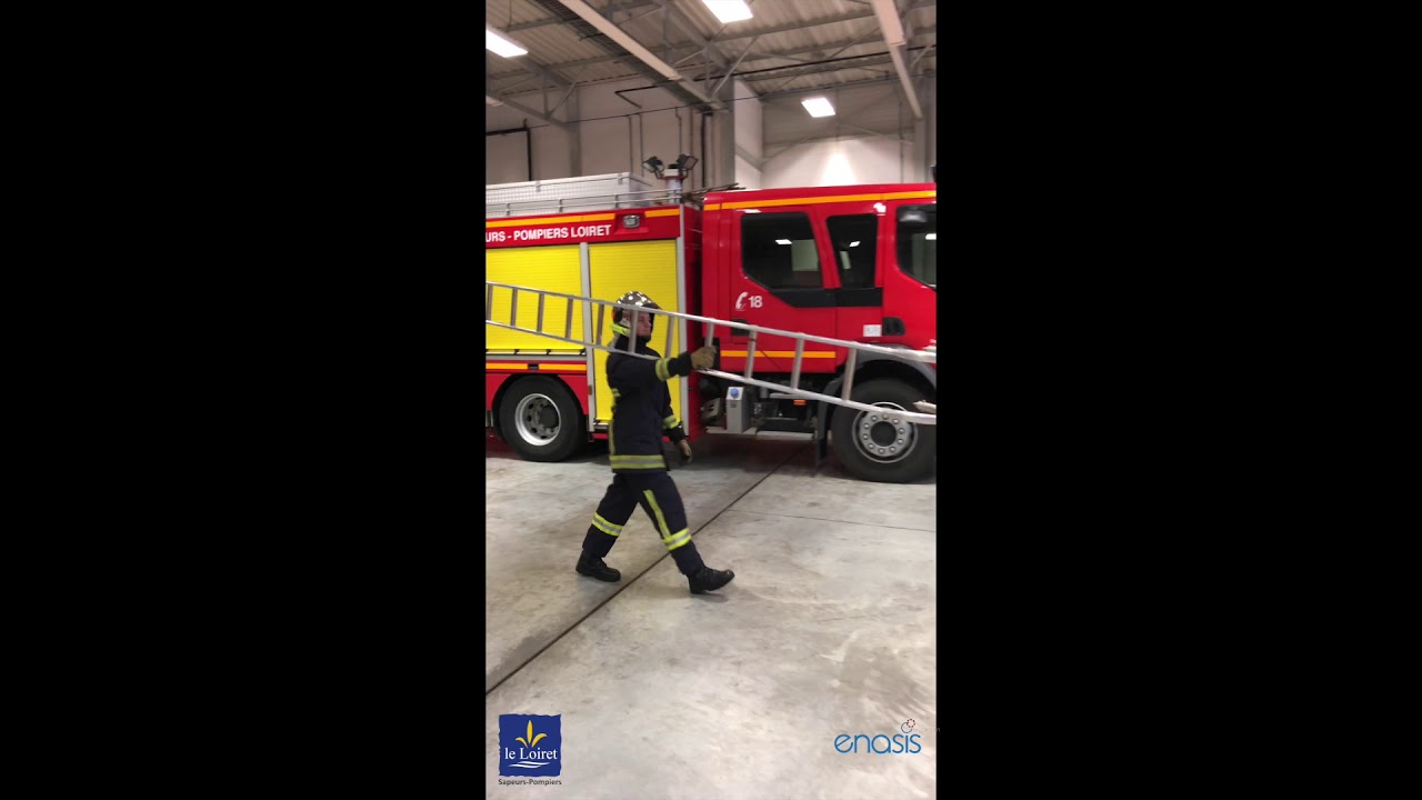 Déplacement avec l'échelle à crochets