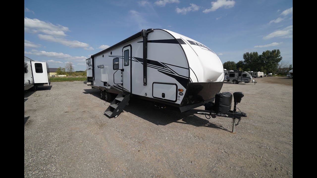 Used 2023 Tracer 31BHD - YouTube