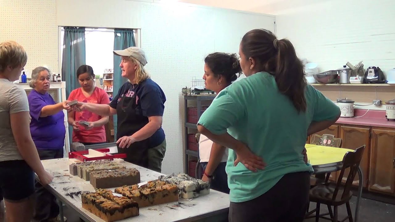 Soap Class How to make Homemade Soap Classes at the Cornerstone Market with ...