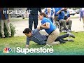 Superstore - Taking It Outside (Episode Highlight)