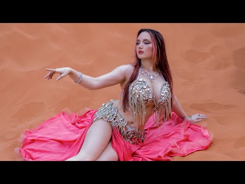Desert belly dance by Magnolia - Batwannis Beek وردة - بتونس بيك