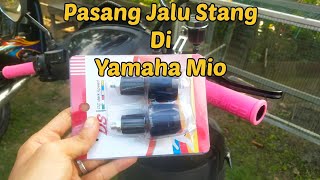 Installing the Handlebar Spur on a Mio Motorcycle